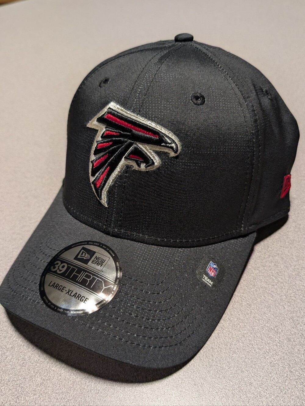 Atlanta Falcons NFL New Era 39thirty 3930 Stretch fit Hat Cap Men's Size L/XL